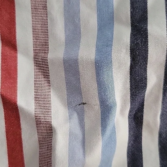 Gap Classic Pinstripe Men's Button Up Long Sleeve Shirt - Picture 10 of 13